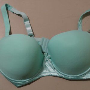 LIKE-NEW 42DD Bras by Bella - Magnificent Mint